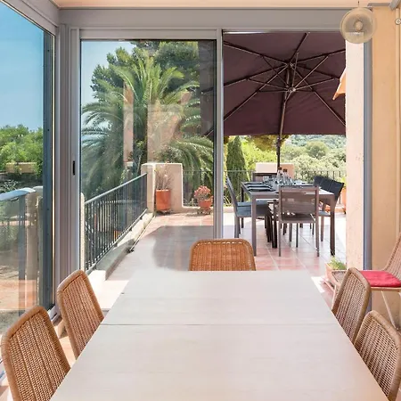 Vue Presqu'ile De Giens Avec Piscine Villa